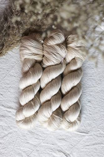 Odcienie TRZCINY Z KAMIONKA silky 01.JPG