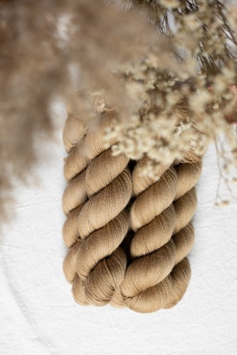 ODCIENIE_JESIENNA KOLEKCJA_ORGANIC MERINO_BRYGADA RR B.jpg