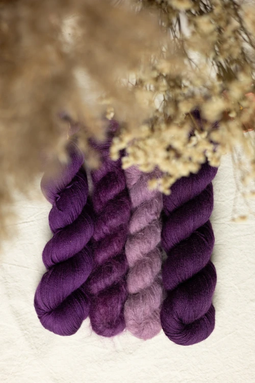 ODCIENIE_JESIENNA KOLEKCJA_NAPARSTNICA PURPUROWA.jpg